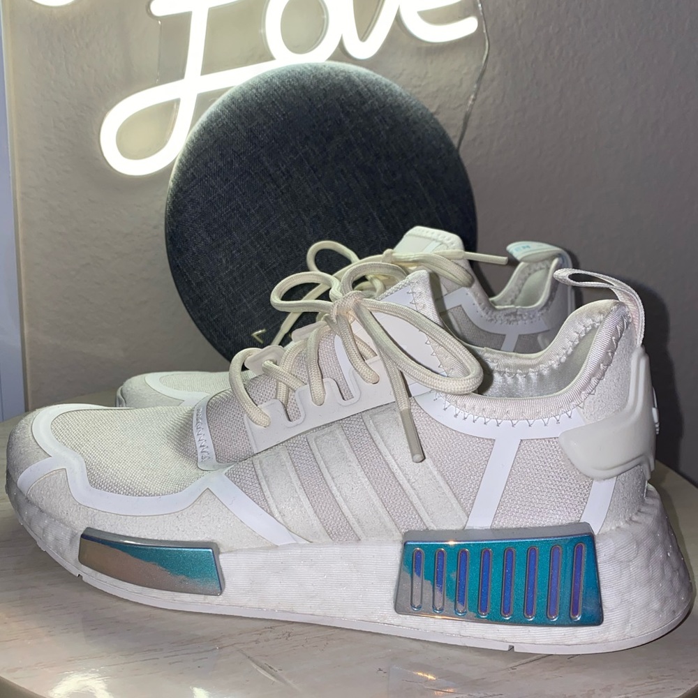 adidas nmd r1 3.5y/5w cream white/iridescent. worn once. pretty.